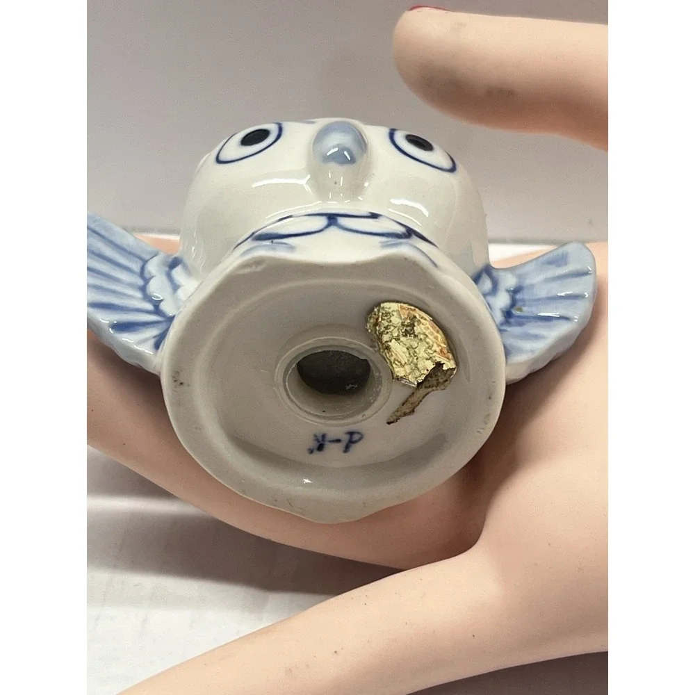 Owl Salt or‎ Pepper Shaker Blue White Delft Style Vintage 2 inches tall